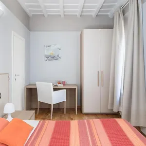 Spanish Steps House Vittoria Roma
